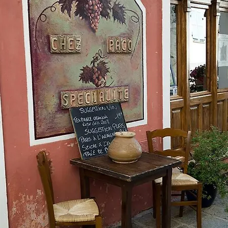 L'ile-rousse Sleeps 4 Air Con Wifi *